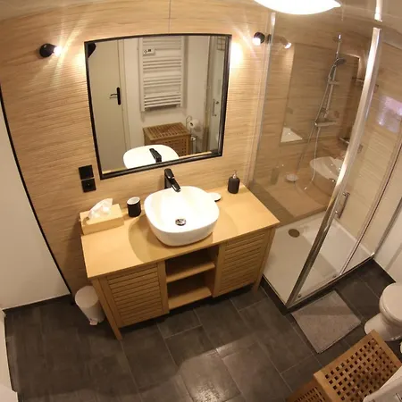 Maison St Jacques 度假居 *